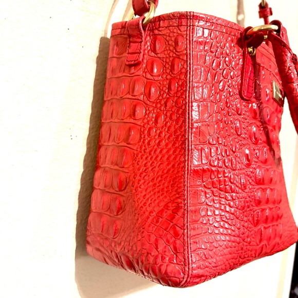 Brahmin Asher Pink Satchel with Crocodile Embossed Texture Purse - Picture 4 of 7